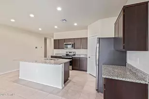 18646 W Buckskin Trl, Wittmann, AZ 85361 - Photo 14