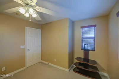 18017 W Desert Lane, Surprise, AZ 85388 - Photo 16