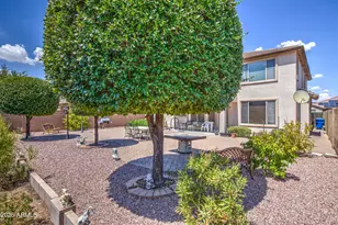 18017 W Desert Ln, Surprise, AZ 85388 - Photo 20
