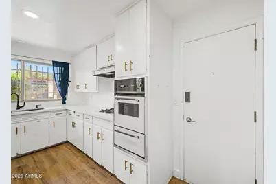 520 W Clarendon Avenue #C3, Phoenix, AZ 85013 - Photo 10