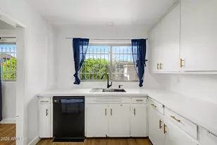 520 W Clarendon Ave, Phoenix, AZ 85013 - Photo 6