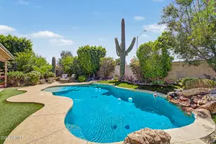 17202 N 40th Pl, Phoenix, AZ 85032 - Photo 2