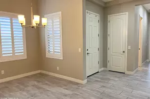4638 E Navigator Ln, Phoenix, AZ 85050 - Photo 2