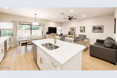9705 E Mountain View Road #1056, Scottsdale, AZ 85258 - Photo 2