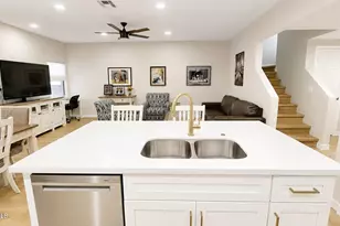 9705 E Mountain View Rd, Scottsdale, AZ 85258 - Photo 1