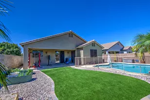 1260 W Loemann Dr, San Tan Valley, AZ 85143 - Photo 2