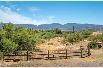 2267 N Private Drive, Camp Verde, AZ 86322 - Photo 8