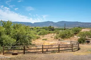 2267 N Private Dr, Camp Verde, AZ 86322 - Photo 8