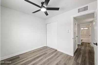 2415 W Maryland Avenue, Phoenix, AZ 85015 - Photo 14