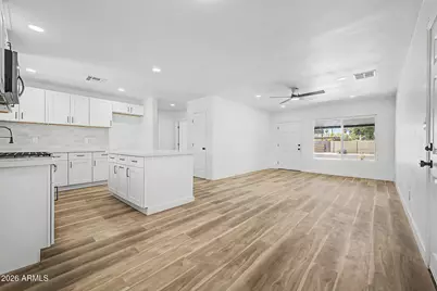 4437 E Almeria Road, Phoenix, AZ 85008 - Photo 12