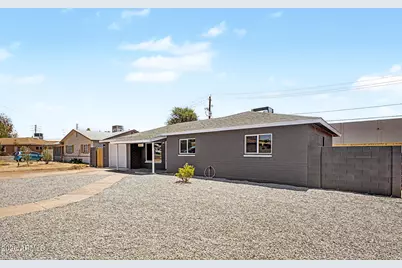 4437 E Almeria Road, Phoenix, AZ 85008 - Photo 2