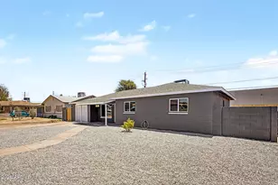 4437 E Almeria Rd, Phoenix, AZ 85008 - Photo 2