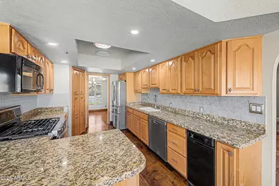 3113 N 82nd Street, Scottsdale, AZ 85251 - Photo 12