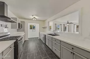 16010 S Hilo Circle, Arizona City, AZ 85123 - Photo 8