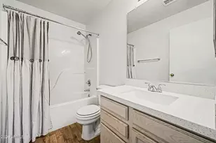 239 S Noble St, Mesa, AZ 85208 - Photo 16