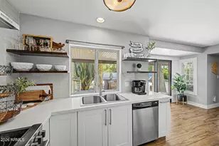 2142 S Rogers St, Mesa, AZ 85202 - Photo 18