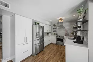 2142 S Rogers St, Mesa, AZ 85202 - Photo 16
