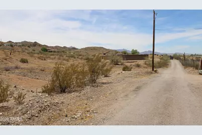 394X W Sunrise Avenue #-, Laveen, AZ 85339 - Photo 10