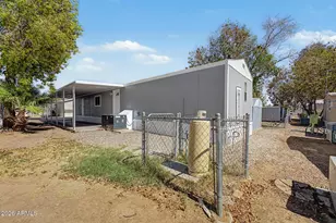 8601 N 71st Ave, Glendale, AZ 85301 - Photo 26