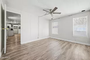 8601 N 71st Ave, Glendale, AZ 85301 - Photo 16