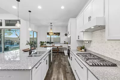 9310 W Yellow Bird Lane, Peoria, AZ 85383 - Photo 18