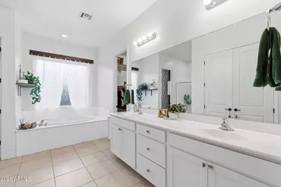 9310 W Yellow Bird Lane, Peoria, AZ 85383 - Photo 32