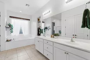 9310 W Yellow Bird Ln, Peoria, AZ 85383 - Photo 32