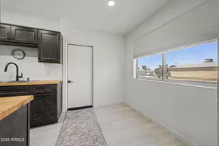 10325 N 95th Dr, Peoria, AZ 85345 - Photo 6
