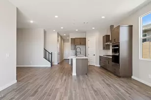 2611 W Satinwood Dr, Phoenix, AZ 85045 - Photo 12