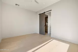 2228 E Solar Dr, Phoenix, AZ 85020 - Photo 38