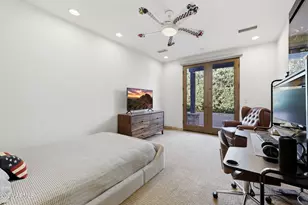 7035 E Berneil Dr, Paradise Valley, AZ 85253 - Photo 26
