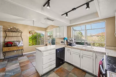 562 E Hackamore Street, Mesa, AZ 85203 - Photo 18
