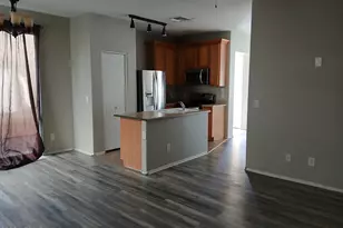 1410 E Mobile Ln, Phoenix, AZ 85040 - Photo 2