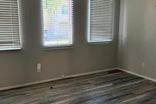 1410 E Mobile Ln, Phoenix, AZ 85040 - Photo 4