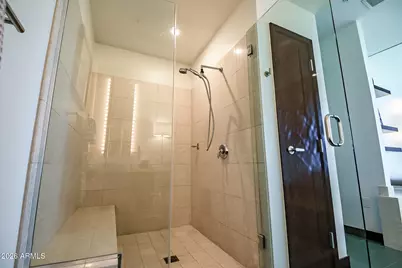 208 W Portland Street #557, Phoenix, AZ 85003 - Photo 26