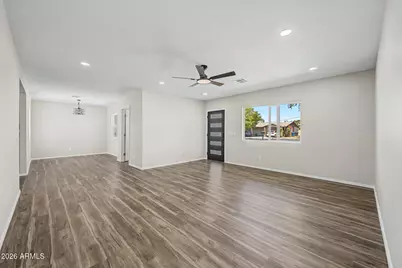320 N 3rd Street, Avondale, AZ 85323 - Photo 8