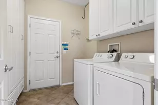 20900 N Vista Trail, Surprise, AZ 85387 - Photo 18