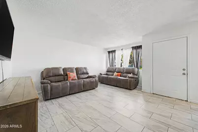 6834 N 81st Lane, Glendale, AZ 85303 - Photo 4