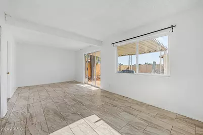 6834 N 81st Lane, Glendale, AZ 85303 - Photo 16