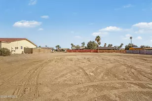 10671 W Cove Dr, Arizona City, AZ 85123 - Photo 1