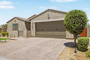 14074 W Holly St, Goodyear, AZ 85395 - Photo 46