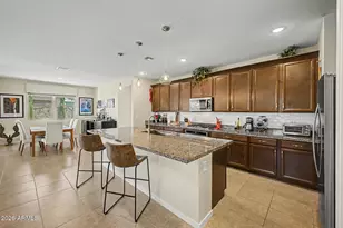 14074 W Holly St, Goodyear, AZ 85395 - Photo 10
