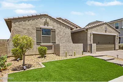14074 W Holly Street, Goodyear, AZ 85395 - Photo 4