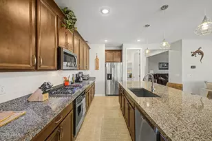 14074 W Holly St, Goodyear, AZ 85395 - Photo 10