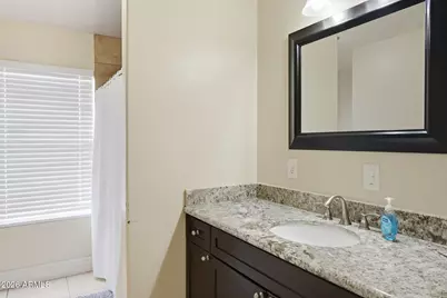 548 W Mendoza Avenue, Mesa, AZ 85210 - Photo 38
