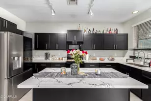 2849 N 73rd Dr, Phoenix, AZ 85035 - Photo 8