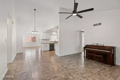 1314 E Topeka Drive, Phoenix, AZ 85024 - Photo 6