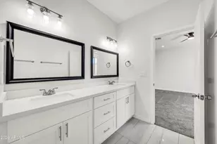 9180 W Hartigan Ln, Arizona City, AZ 85123 - Photo 16
