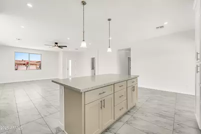 9180 W Hartigan Lane, Arizona City, AZ 85123 - Photo 14