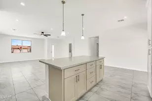 9180 W Hartigan Ln, Arizona City, AZ 85123 - Photo 14
